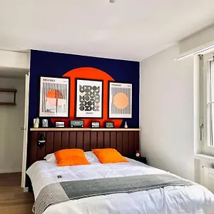 Cozy Unit 12 In Center Of Apartamento
